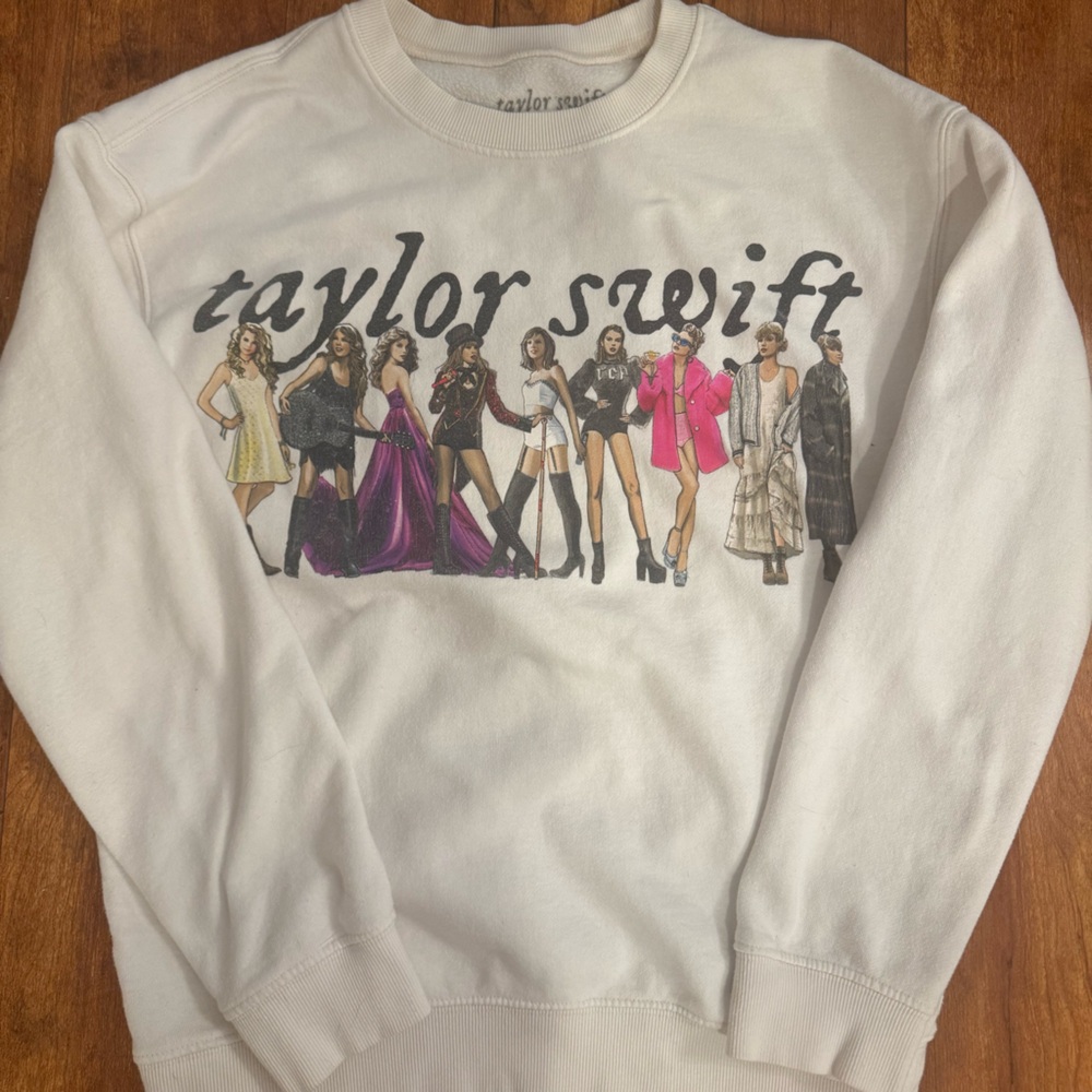 Taylor Swift Cream Sweatshirt